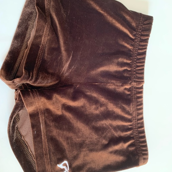 Gymnast shorts(4 colors of your choice) - Picture 5 of 5